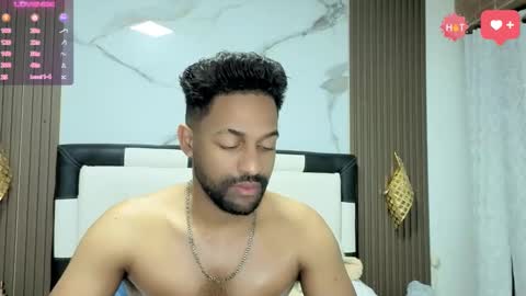 Snapshot of bbcblackhot33 chatting on 09-10-25, 07:19 john online show from 09-10-25, 07:19