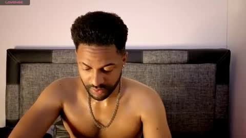 Snapshot of bbcblackhot33 chatting on 10-04-25, 03:26 john online show from 10-04-25, 03:26