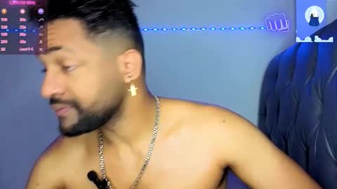 Snapshot of bbcblackhot33 chatting on 02-05-26, 06:45 john online show from 02-05-26, 06:45