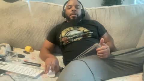 Snapshot of bbcfun44 chatting on 12-13-24, 08:37 Zaddy online show from 12-13-24, 08:37