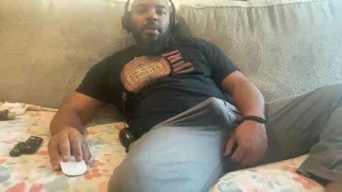 Snapshot of bbcfun44 chatting on 01-07-25, 08:10 Zaddy online show from 01-07-25, 08:10