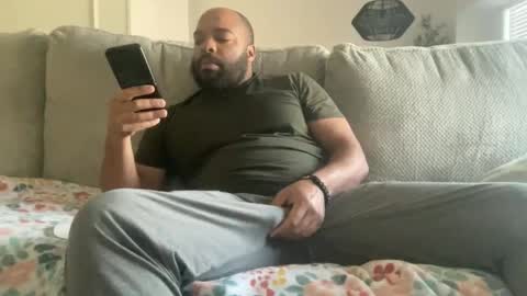 Snapshot of bbcfun44 chatting on 02-16-25, 03:59 Zaddy online show from 02-16-25, 03:59
