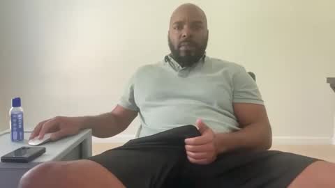 Snapshot of bbcfun44 chatting on 10-14-25, 08:20 Zaddy online show from 10-14-25, 08:20