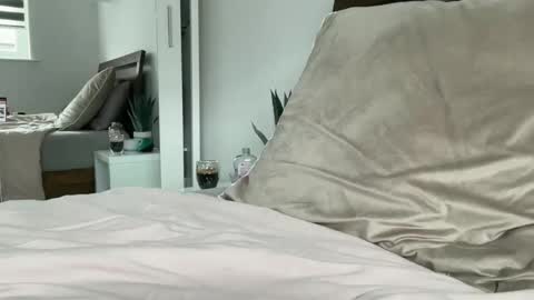 bbclondon9 online show from 10-17-25, 10:07