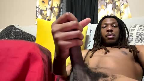 Snapshot of bbcslanger027 chatting on 02-13-25, 07:03 bbcslanger027 online show from 02-13-25, 07:03