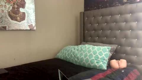 Snapshot of bbcxasmr chatting on 10-30-25, 02:29 bbcxasmr online show from 10-30-25, 02:29