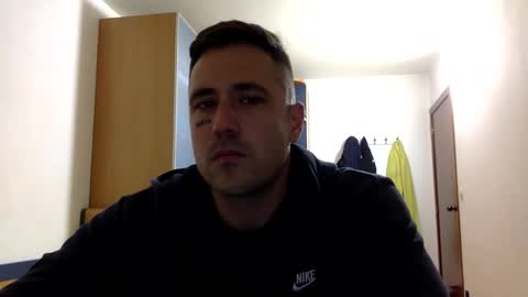 BB Namelezz online show from 11-04-25, 07:46