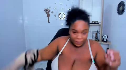 Charlote online show from 05-11-26, 12:22