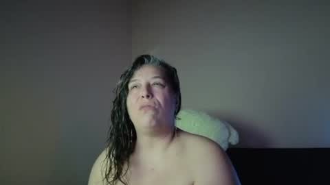 Love online show from 06-12-26, 05:01