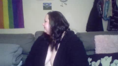 Snapshot of bbwbabe_freya chatting on 10-18-25, 02:47 pixie online show from 10-18-25, 02:47