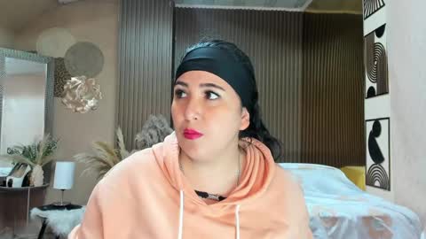 Snapshot of bbwluxurymuse chatting on 05-27-26, 12:02 bbwluxurymuse online show from 05-27-26, 12:02