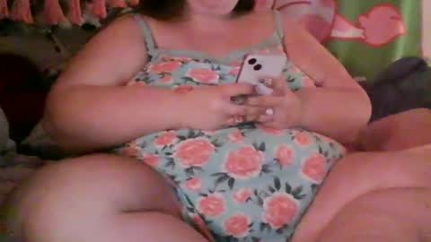 Snapshot of bbwprincesselsie chatting on 02-27-25, 03:25 princess elsie online show from 02-27-25, 03:25