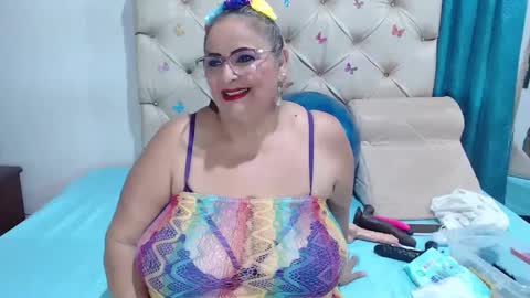 Salome online show from 01-24-25, 08:43