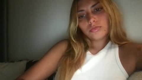 Snapshot of bbypiamia chatting on 05-22-26, 09:26 bbypiamia online show from 05-22-26, 09:26