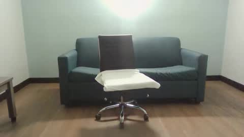 Panti online show from 04-18-26, 01:20