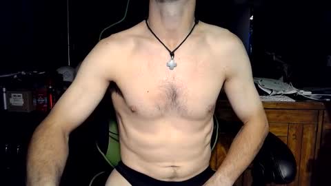 bchillin28 online show from 11-05-25, 06:35