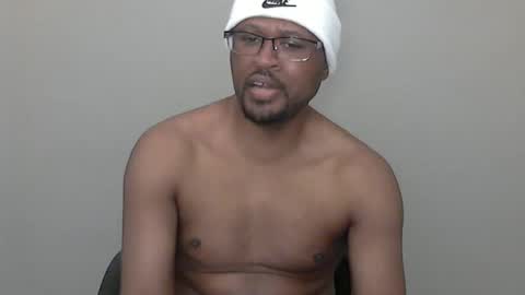 Snapshot of bd37 chatting on 01-28-25, 03:36 Just call me BD online show from 01-28-25, 03:36