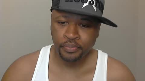 Snapshot of bd37 chatting on 10-21-25, 12:44 Just call me BD online show from 10-21-25, 12:44