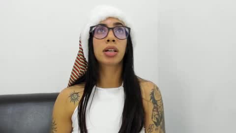 daniela villamizar online show from 12-03-24, 04:28