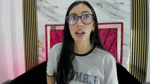 daniela villamizar online show from 10-01-25, 01:39