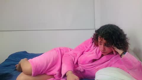 Sara  Juan online show from 12-12-24, 06:03