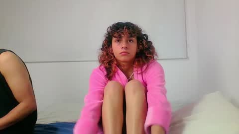 Sara  Juan online show from 12-18-24, 06:21