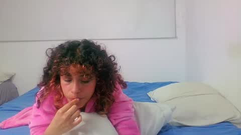 Sara  Juan online show from 12-22-24, 02:28