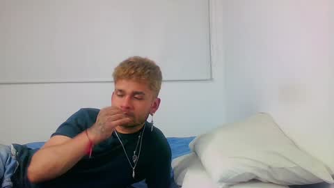 Sara  Juan online show from 12-31-24, 12:54