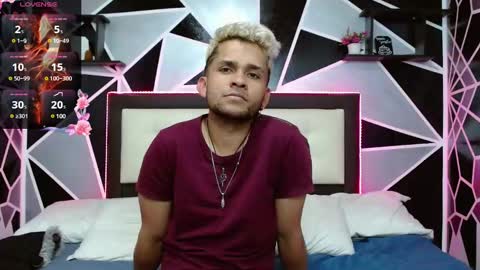 Sara  Juan online show from 02-11-25, 01:52