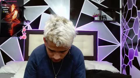 Sara  Juan online show from 02-12-25, 01:52