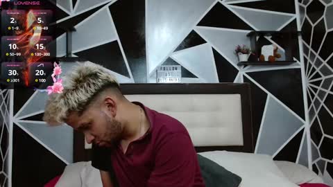 Sara  Juan online show from 03-09-25, 01:56