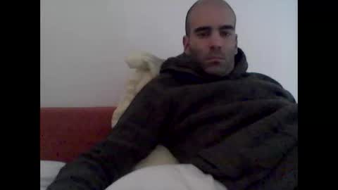 bear14250949 online show from 11-23-25, 01:11