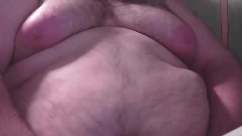 bear_man_oi online show from 10-17-25, 03:03