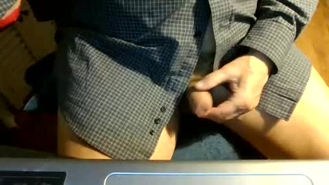 beara_cuda online show from 02-18-26, 05:47