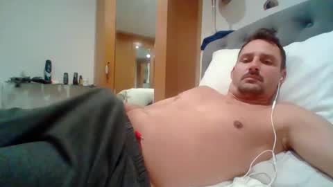 bearboudior online show from 04-16-26, 10:49