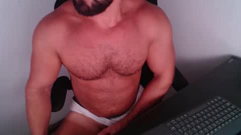 Snapshot of beard_top_guy chatting on 03-03-26, 08:31 Beard Guy online show from 03-03-26, 08:31