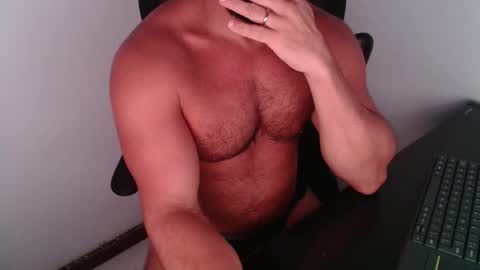 Snapshot of beard_top_guy chatting on 03-10-26, 07:41 Beard Guy online show from 03-10-26, 07:41