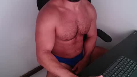 Snapshot of beard_top_guy chatting on 03-13-26, 01:51 Beard Guy online show from 03-13-26, 01:51