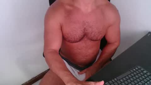 Snapshot of beard_top_guy chatting on 03-16-26, 12:53 Beard Guy online show from 03-16-26, 12:53