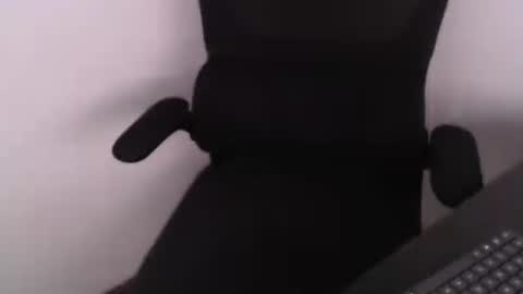 Snapshot of beard_top_guy chatting on 03-20-26, 12:43 Beard Guy online show from 03-20-26, 12:43