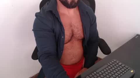 Snapshot of beard_top_guy chatting on 03-21-26, 02:31 Beard Guy online show from 03-21-26, 02:31