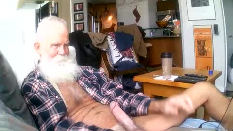 beardbushy online show from 12-18-25, 05:08