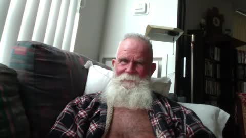 beardbushy online show from 08-07-26, 01:46
