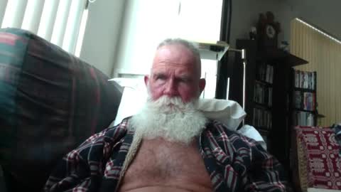 beardbushy online show from 08-09-26, 04:34