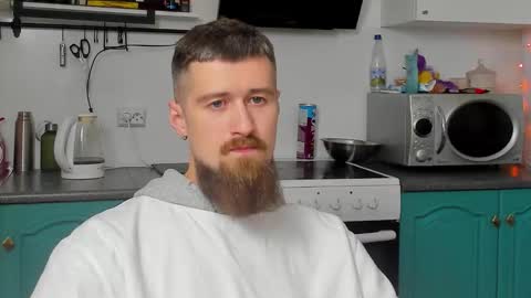 Zeus online show from 10-12-25, 12:20