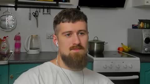 Zeus online show from 11-07-25, 12:21