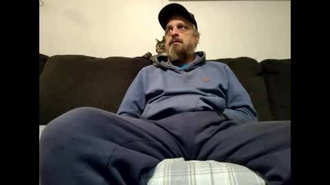 bearded_woodsman online show from 12-04-24, 04:54