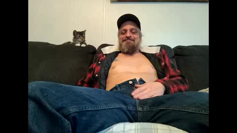 bearded_woodsman online show from 12-04-24, 04:38
