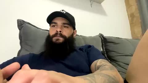 Snapshot of beardmax chatting on 02-19-26, 12:39 Min online show from 02-19-26, 12:39