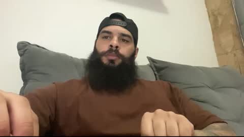 Snapshot of beardmax chatting on 03-16-26, 05:44 Min online show from 03-16-26, 05:44